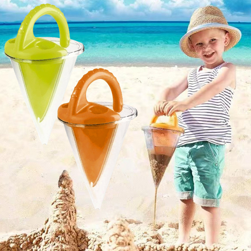 Kids Outdoor Garden Toys - Dzieci na plaży myślą o zabawie