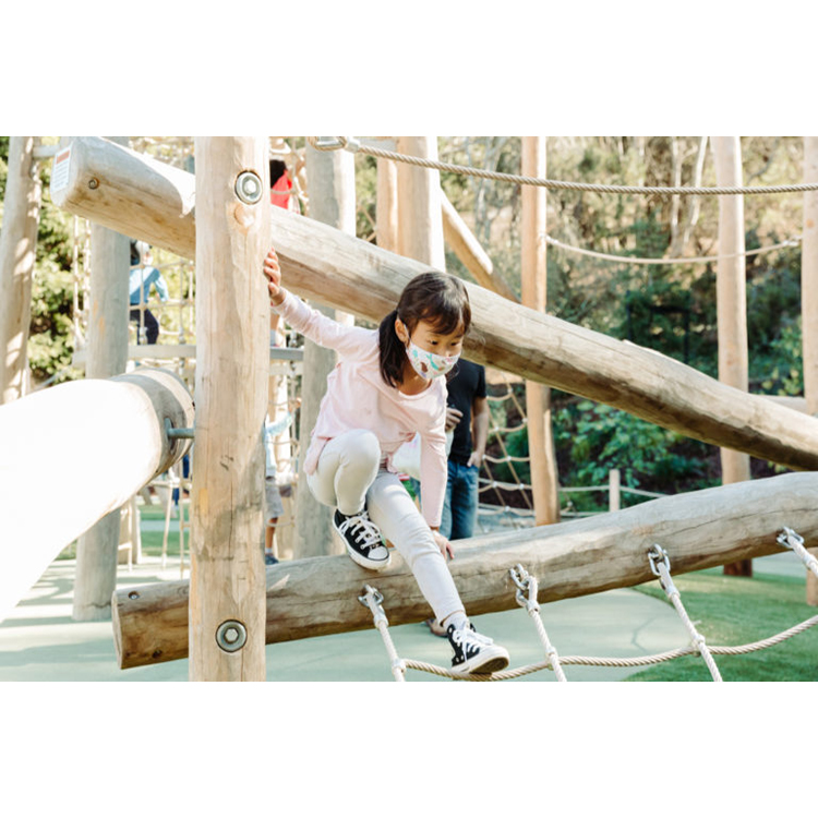 Plac zabaw dla dzieci Zestaw d – Kids Outdoor Wooden Playset recenzja i cena