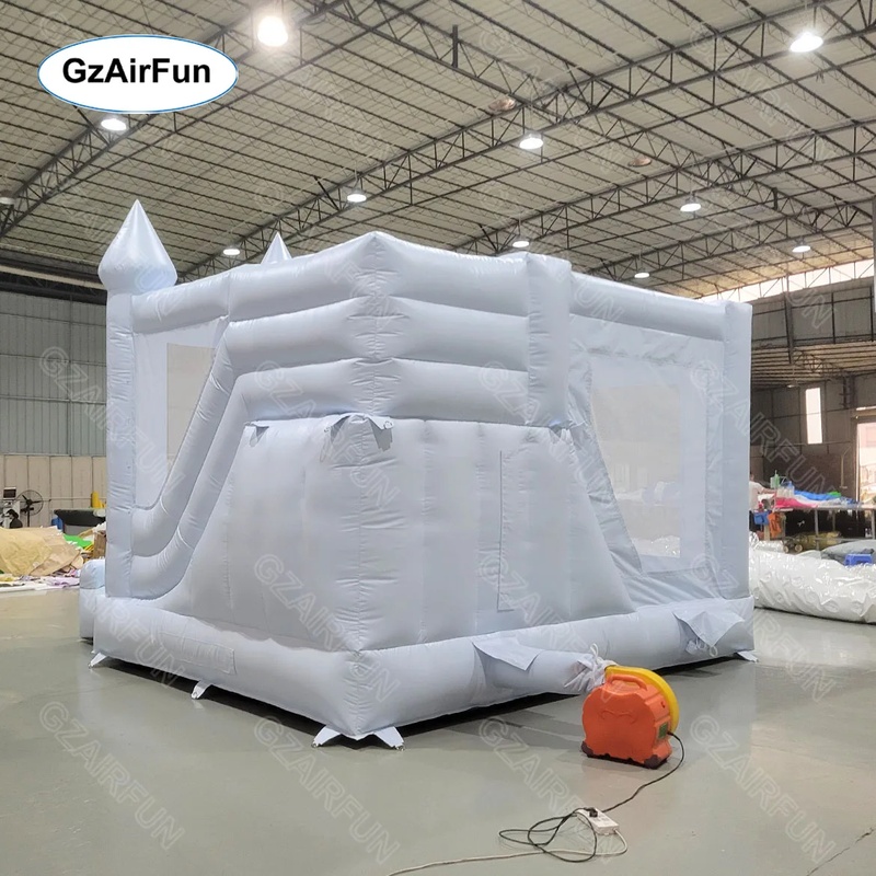 Biały dmuchany zamek do zabawy – Kids Outdoor Bounce House recenzja i cena